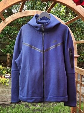Nike Mens Tech Fleece Navy Full Zip Hoodie & Joggers (XL)